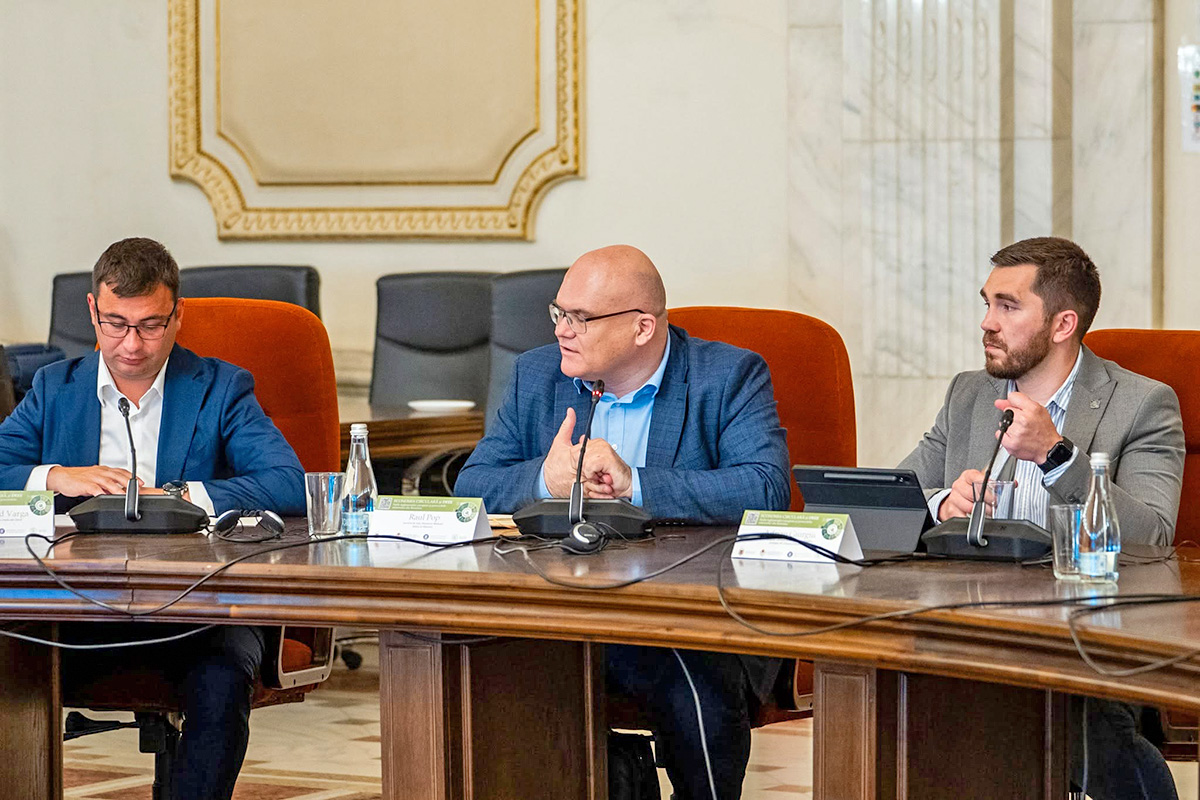 Conferința Coaliției PRO DEEE: Performanțele managementului deşeurilor electrice depind de date reale, infrastructură și dialog 2 conf ecotic4 facebook